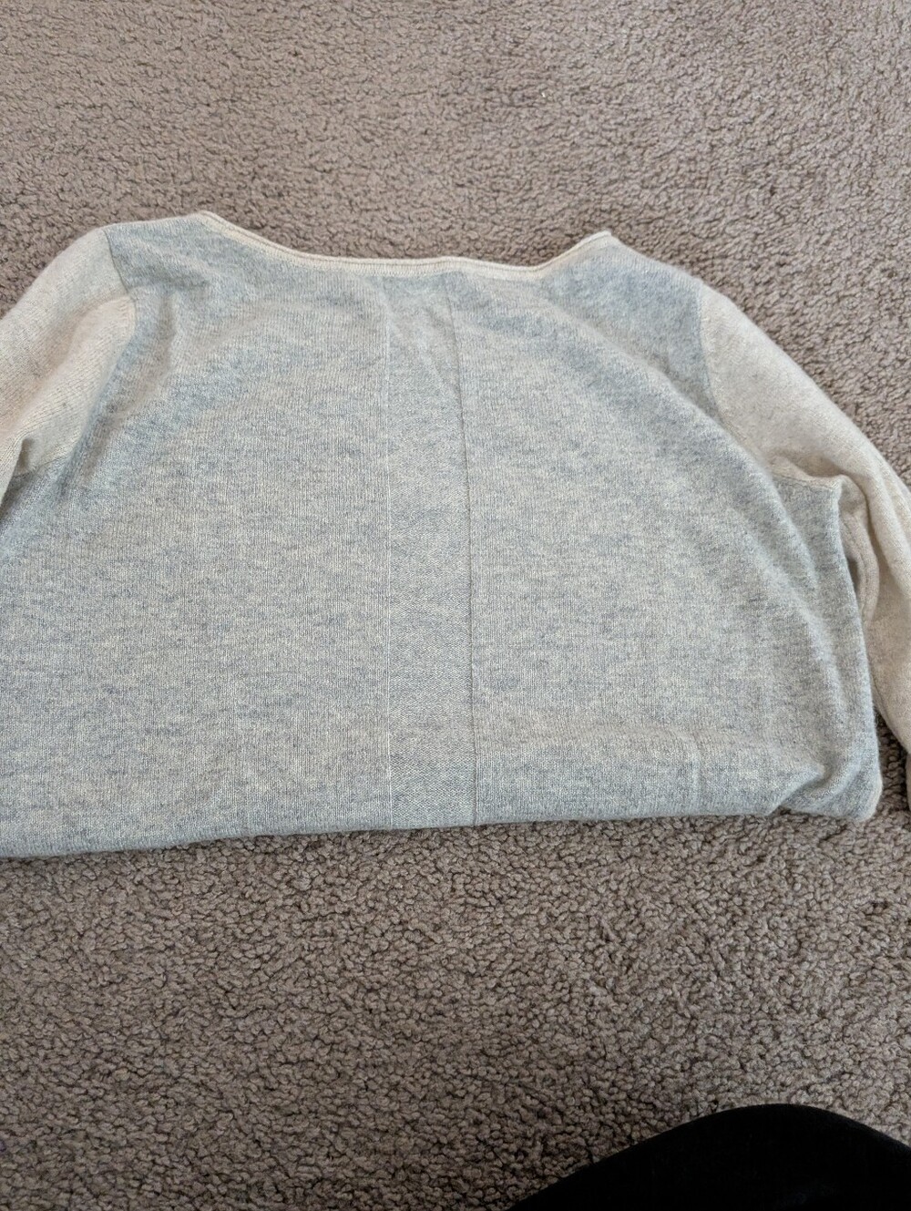 Club Monaco Cashmere Sweater in Soft Pink And Gray Two Toned